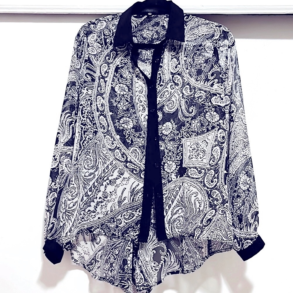 Dressy shirt beautiful color size S